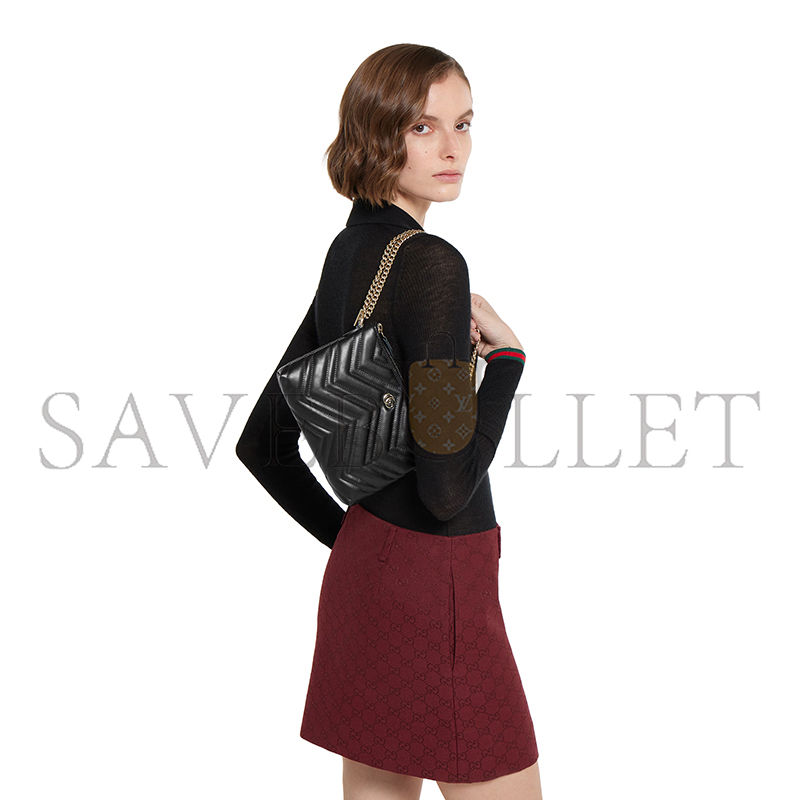 GUCCI GG MARMONT POCHETTE WITH CHAIN ‎837742 (21*15*3.5cm)